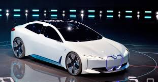 BMW giới thiệu mẫu i4 cạnh tranh ô tô điện Tesla | baotintuc.vn