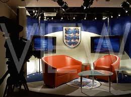 Small Video Studio With Stage Not In These Colors But You Get The Idea Tv Set Design Sports Design Inspiration Office Space Design