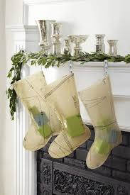 In Nullkommanichts Einen Nikolausstiefel Basteln Und Aufhangen 50 Weitere Ideen Adornos De Navidad Navidad Adornos