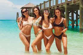Most people go to bars or a party, but the odds are that almost everyone in the bar is single, or at least somewhat willing to mingle. Best Places To Meet Girls In Nassau Dating Guide Worlddatingguides