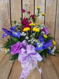 What are the schools, resturants and shopping like in pittsburg? A Little Bit Of Sweetness Basket Arrangement In Neosho Mo Accents Floral Gifts
