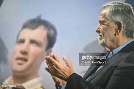 865 Andre Rene Photos & High Res Pictures