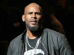 Kelly, who is currently serving jail term in a sexual assault case, has reportedly received the second dose of covid vaccine in the prison. R Kelly Gets Second Dose Of Covid Vaccine English Movie News Times Of India