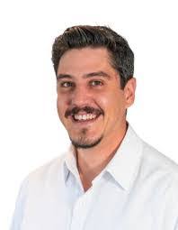 Sabrina Mcneal's Instagram, Twitter & Facebook