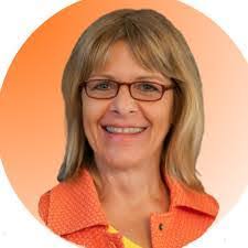 Roseanne Pratt's Instagram, Twitter & Facebook