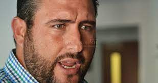 Por ello, ricardo barroso hizo el compromiso de mantener los caminos rurales y brechas que conectan a dichos poblados con la ciudad de la paz, para facilitar el tránsito de personas, pero aún más importante el traslado de mercancías de los productores locales, como parte de su estrategia. Ricardo Barroso Buscara Llegar A La Alcaldia De La Paz Diario El Independiente
