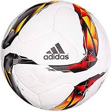 The season began on 23 july 2016 and ended on 28 may 2017. Adidas Torfabrik Bundesliga Official Match Ball 2015 2016 Amazon De Sport Freizeit