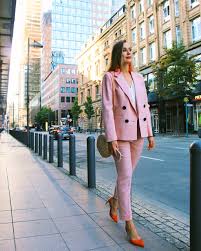 Weitere ideen zu witzige bilder sprüche, schlaue sprüche, coole sprüche. Mode 2021 Coole Mode Fur Business Frauen Modeblog Deutschland