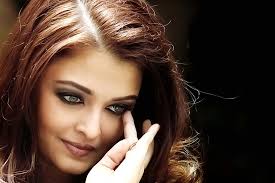 Aishwarya Rai Hd Wallpapers Free Download Latest Aishwarya Rai Hd Wallpapers For Computer Mobile Ip Aishwarya Rai Wallpaper Hd Wallpaper Free Hd Wallpapers