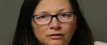 Woman charged with shooting person in the leg in Giles County