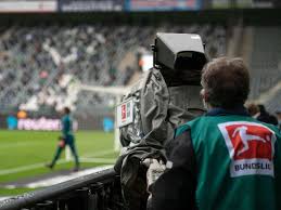 Vfb stuttgart 1893 ag is responsible for this page. Vfb Stuttgart Gegen Den Fc Augsburg Hier Gibt S Das Spiel Live Im Tv Und Stream Vfb Stuttgart
