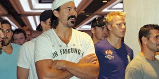 Former enforcer george parros thinks fighting still has a place in the game, and he's a fan of the shootout montreal canadiens enforcer george parros is out indefinitely with a concussion, once. George Parros Retires From Nhl After Nine Seasons Nhlpa Com