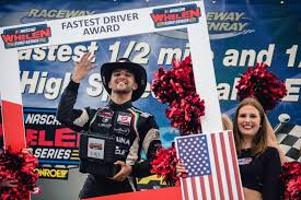Michael waltrip is 6'4 and dale jarrett, stever park, robert pressley, elliott sadler and kyle petty are all 6'2″. Drivers Recruitment Program Nascar Whelen Euro Series