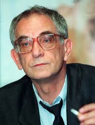 A filmmaker of unparalleled merit who gained worldwide renown for the decalogue series, the double life of veronique and three colors: Dekalog Krzysztofa Kieslowskiego Ma Juz 30 Lat Dzieje Pl Historia Polski