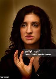 Lily Booth's Instagram, Twitter & Facebook