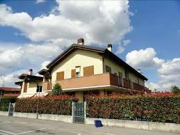 Tipos de cocina populares en brignano gera d'adda. Abitazione Di Tipo Civile Brignano Gera D Adda 30 000 80 000 Euro Enti E Tribunali