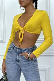 Bolero idéal pour hiver ou les soirées fraiches. Bolero Jaune En Viscose A Manches Longues