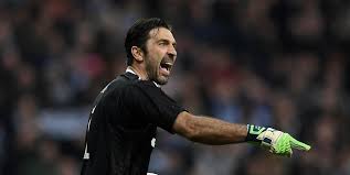 It lies a crater diameter south of the large walled plain chebyshev. Gianluigi Buffon Von Juventus Turin Torwart Legende Beschimpft Schiedsrichter Nach Elferdrama Gegen Real Madrid Kolner Stadt Anzeiger