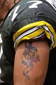 View our portfolio of tattoo logos. Gnr Tattoo Designs Google Zoeken Rose Tattoos Tattoos Tattoo Trends