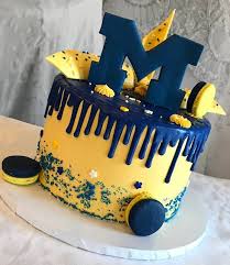 Here's a whole slew of creepy cakes to choose from. Cakes By Rubina Michigan Drip Cakes Facebook