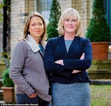 Nicola walker, 49, is currently starring in the split and last tango in halifax. Sir Derek Jacobi Reveals Why He Thinks Last Tango In Halifax Is Such A Hit Daily Mail Online