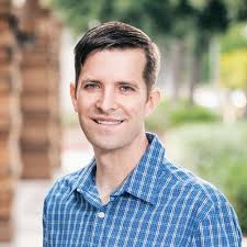 Seth Gillespie's Instagram, Twitter & Facebook