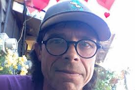 Art-3000: Artist Vargas Dan