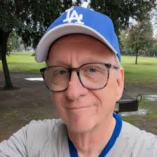 Garth Brooks' "Papa Loved Mama": A Timeless Tale of Love and Family ▶️  Listen to the music here!  https://musicinyou.site/garth-brooks-papa-loved-mama/ Garth Brooks, a name  synonymous with country music, has gifted us with countless