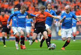 Daha sonra haziran 2018'de premier lig kulübü southampton'a taşındı. Bbc Sport On Twitter Dundee United Reject Bids From Celticfc Burnleyofficial For Midfielder Stuart Armstrong Http T Co Q75nxiunho Http T Co Aed1raciqb