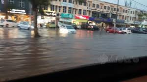 Banyak orang yang bingung bagaimana caranya berpromosi yang praktis agar bisa banjir orderan dengan menggunakan facebook bahkan bisa mendominasi pencarian google. Banjir Kilat Landa Jitra