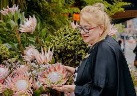 Thousands of salary submissions, interview insights by firm and industry as well as company reviews. Melbourne Florist Flowers Vasette Turns Flinders Street Into A Post Lockdown Oasis