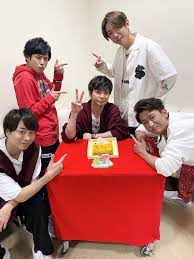 arashi on twitter boy bands celebrities talk show