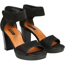 Geïnspireerd door de laatste trends en hipste merken. Plateau Sandalette In Schwarz 6938 008 Im Paul Green Online Shop Kaufen