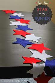 Cook And Craft Me Crazy No Sew Star Table Runner July Crafts Patriotic Crafts Patriotic Decorations