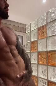 TW Pornstars - Rogan OConnor. Twitter. Full video below 😈. 9:48 AM - 28  Apr 2022