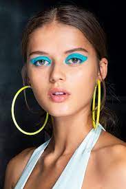 7 Makeup Trends We Saw On The Spring 2019 Runways We Can T Wait To Try Makeup Trends Spring Makeup Trends Summer Makeup Trends