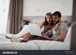 Happy Couple Watching Sex Video On, arkistovalokuva 1313758037 |  Shutterstock