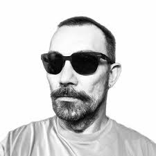 Randy Willoughby ☮️ (@R_Willoughby)