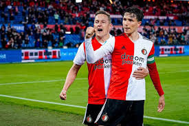 De denen trokken in twee duels met celtic aan het langste eind: Steven Berghuis Nog Altijd In Beeld Bij Psv