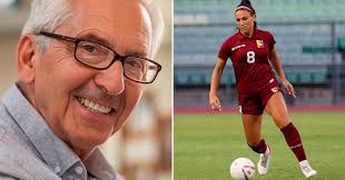 Esa Sonia lo que está es buena», opina señor sobre problemas del vestuario  de la Vinotinto Femenina