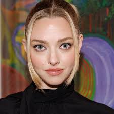 Amanda Seyfried shares her go-to makeup routine for eczema