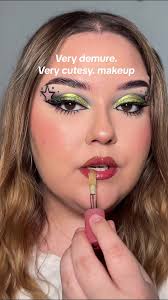 me every 5 seconds: very #demure ✨very cutesy💅🏼 @Jools Lebron #makeup  #greencutcrease #fyp