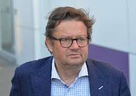 Opvallende gast dinsdag in het huis bij eric goens: Anderlecht Online Marc Coucke Dans L Emission Het Huis 14 Dec 20