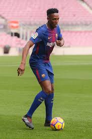 Yerry mina is officially an fc barcelona player, and saturday 13 january 2018 is a day he will be remembering for a very long. Barca Universal On Twitter Yerry Mina In Barcelona Everyone Was So Talented I Was Betting With Them On Who Could Score More Freekicks In Training I Used To Lose 50