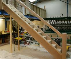 Mari kita lihat panduan membuat anggaran rumah tangga yang ideal berikut ini. Cara Membuat Tangga Dengan Lem Untuk Konstruksi Tangga Kayu Crossbond X3 Lem Kayu