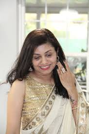 Check spelling or type a new query. Bhavna S Kitchen On Twitter Only An Indian Woman Can Wrap Six Yards Of Fabric In A Way That Covers Enough To Make Her Look Modest Yet Bare Enough To Make Her Look