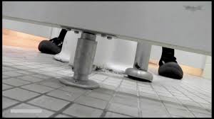 エロ動画 無修正DVD】第三体育館潜入撮 File012【放尿 盗撮】 - 無料サンプル裏動画付き -  【エロ動画・裏DVD・無修正DVD・ストリーミング販売 裏DVDネクスト】