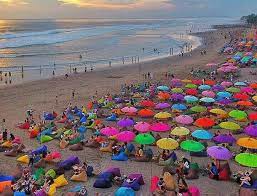 Bali seawalker di pantai sanur. 48 Tempat Menarik Di Bali Panduan Bercuti Ke Pulau Cinta