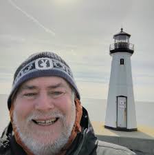 Hi guys! What are the best places to watch a basketball game?