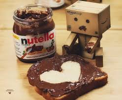 Part Un Flirt De Nutella Je Ferais N Importe Quoi Lalalalala Nutella Fait Maison Bonhomme En Carton Alimentation